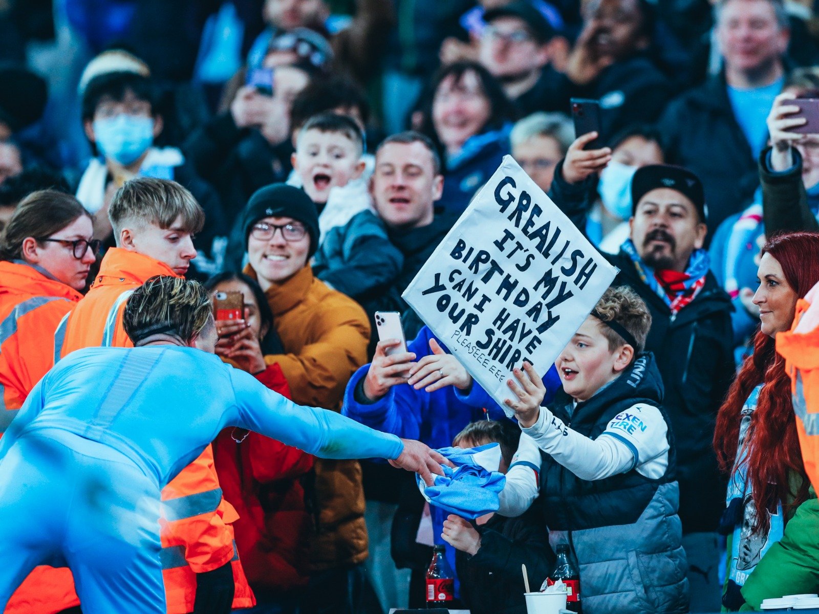 员的贡献也 员的贡献也